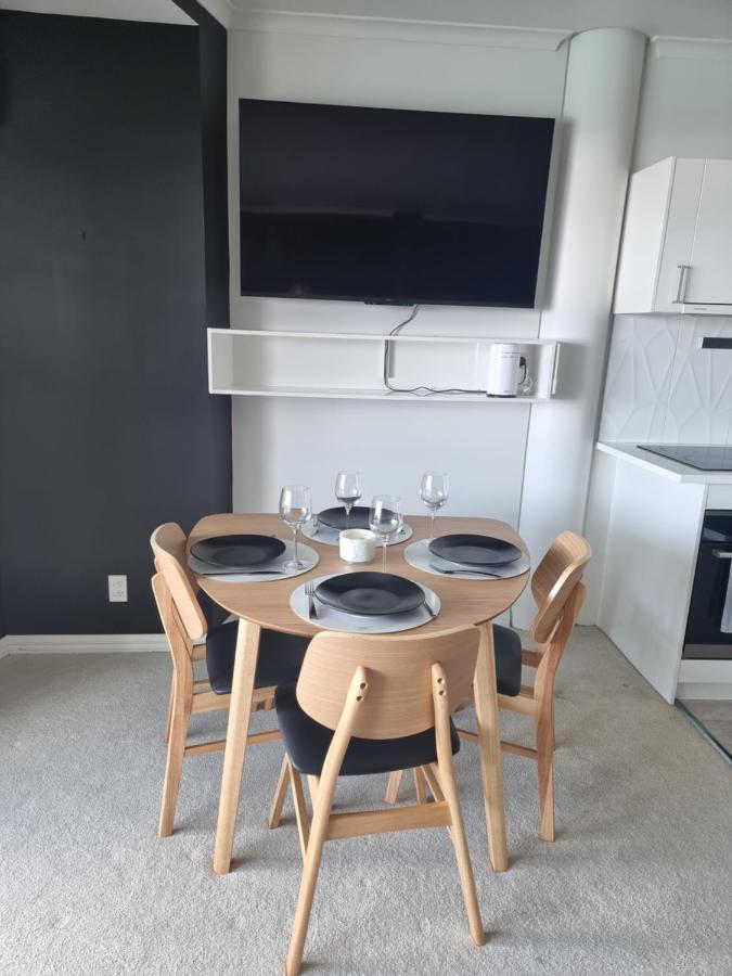 Luxury Apartment - Parking - Hot Tub - Stunning Views Auckland Eksteriør billede