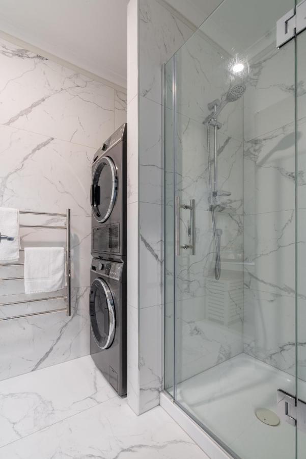 Luxury Apartment - Parking - Hot Tub - Stunning Views Auckland Eksteriør billede