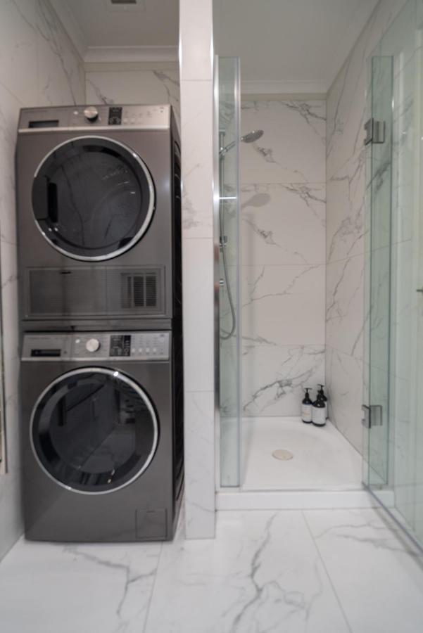 Luxury Apartment - Parking - Hot Tub - Stunning Views Auckland Eksteriør billede