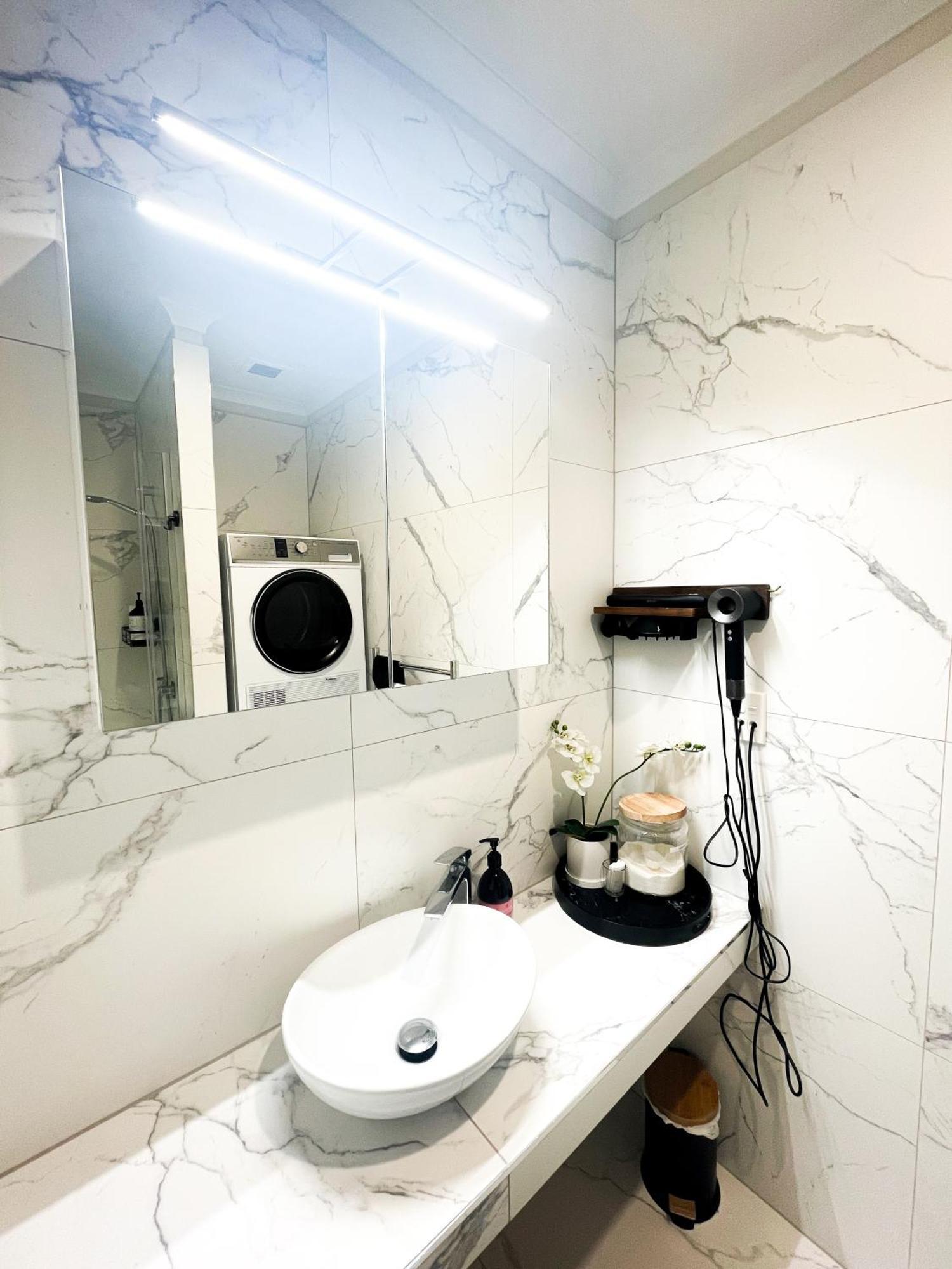 Luxury Apartment - Parking - Hot Tub - Stunning Views Auckland Eksteriør billede