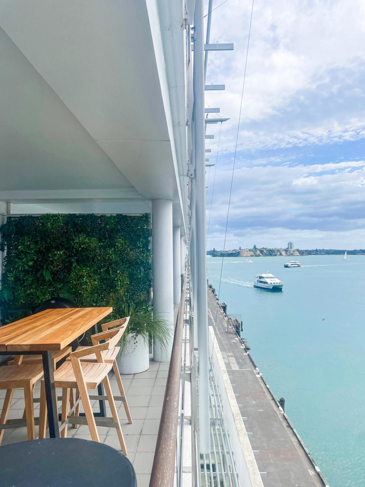 Luxury Apartment - Parking - Hot Tub - Stunning Views Auckland Eksteriør billede