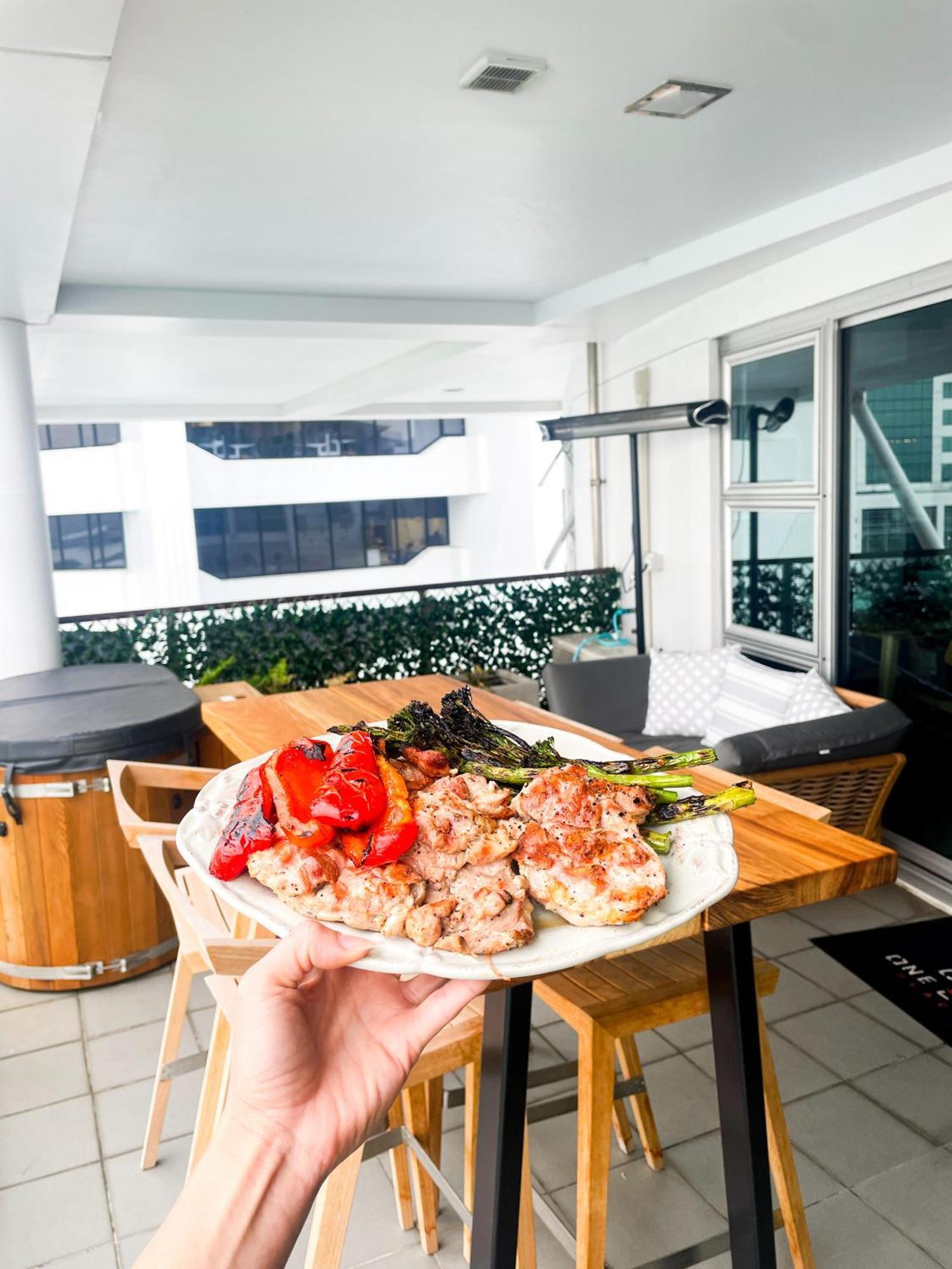 Luxury Apartment - Parking - Hot Tub - Stunning Views Auckland Eksteriør billede