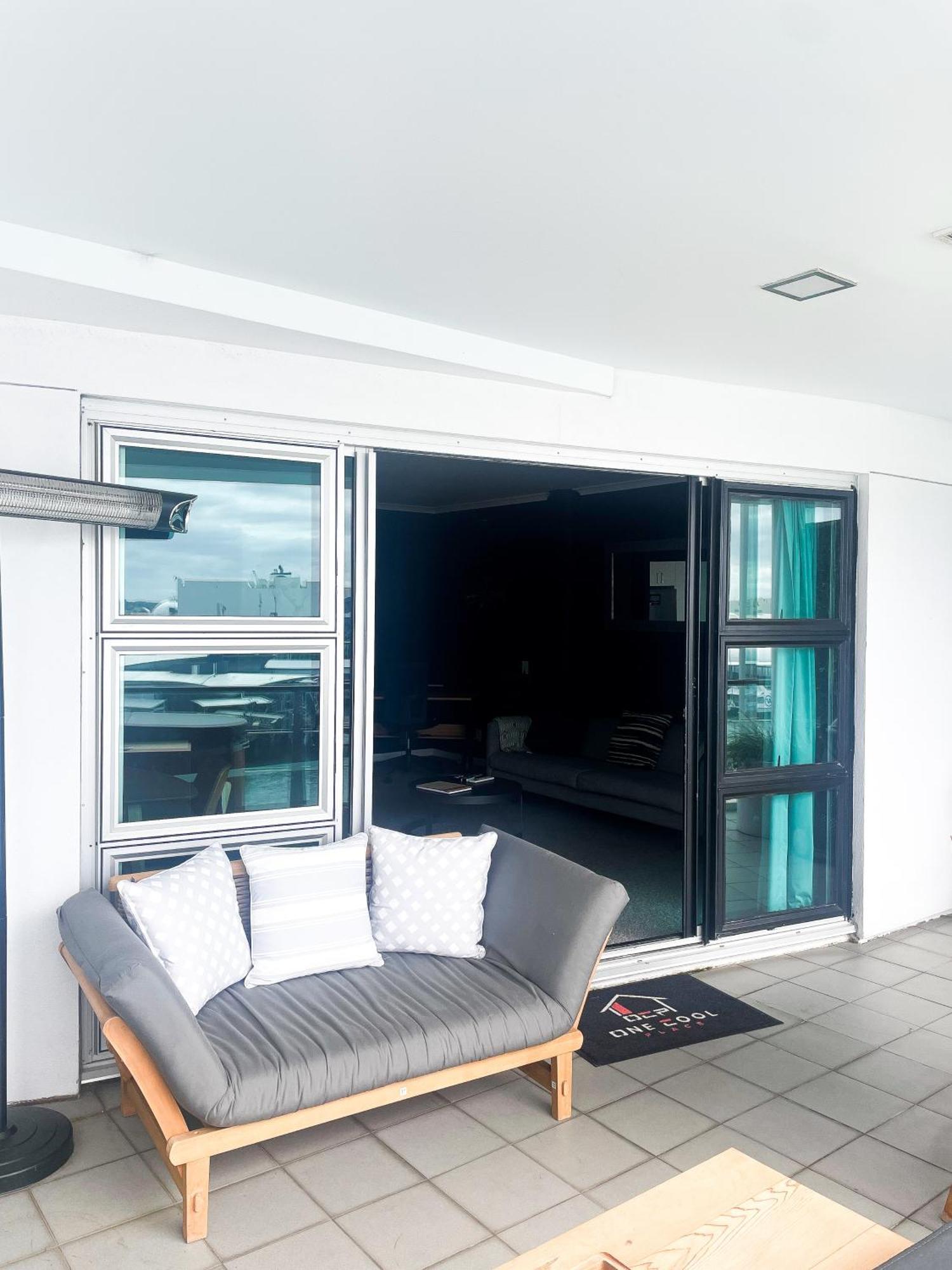 Luxury Apartment - Parking - Hot Tub - Stunning Views Auckland Eksteriør billede